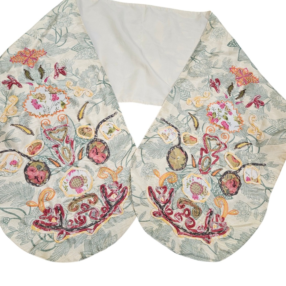 Pier 1 Table RunnerCream Green Floral Embroidered Applique Boho Cottagecore